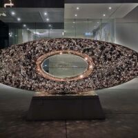 Museum of Contemporary Art Sydney, New South Wales<br>
“Secret World of Starlight Ember” von Lindy Lee Museum of Contemporary Art Sydney, New South Wales