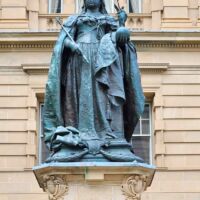 Queen Victoria Statue vor dem Treasury Casino and Hotel Brisbane, Queensland
