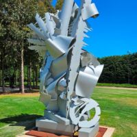 "Formed and Fabricated" von Albert Paley