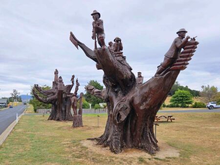 Carved Memorial Trees in Legerwood, Tasmania Carved Memorial Trees in Legerwood, Tasmania