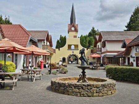 Swiss Shopping Village Grindelwald, Tasmania Swiss Shopping Village Grindelwald, Tasmania