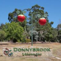 Donnybrook am South Western Highway, Western Australia<br>
Apfelhauptstadt von Western Australia Donnybrook am South Western Highway, Western Australia