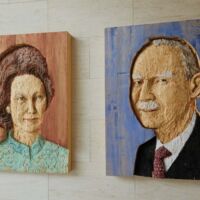 MUDAM Luxemburg City, Luxembourg<br>
"Portraits de LL.AA.RR. Le Grand-Duc Jean et La Grande-Duchesse Joséphine-Charlotte" von Stephan Balkenhol Portraits de LL.AA.RR. Le Grand-Duc Jean et La Grande-Duchesse Joséphine-Charlotte (Luxembourg)