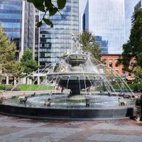 Dogs Fountain im Berczy Park Toronto, Ontario