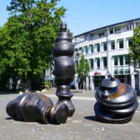 Bielefeld, Germany<br>
"Auf der Lichtung" von Tony Cragg Auf der Lichtung (Bielefeld, Germany)