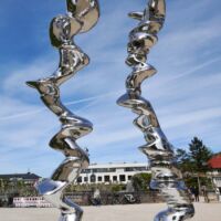Mathildenhöhe Darmstadt, Germany 2025<br>
"Points of View" von Tony Cragg Points of View (Darmstadt, Germany 2025)