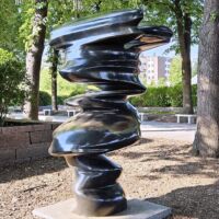 Minneapolis Sculpture Garden, Minnesota<br>
"Level Head" von Tony Cragg Level Head (Minneapolis, Minnesota)