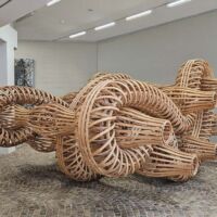 Sprengel-Museum Hannover, Germany<br>
"What Could Make Me Feel This Way" von Richard Deacon What Could Make Me Feel This Way (Sprengel-Museum Hannover, Germany)