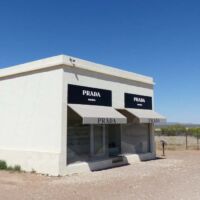 Valentine, Texas<br>
"Prada Marfa" von Elmgreen & Dragset Prada Marfa (Valentine, Texas)