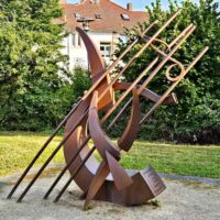 Hanau, Germany<br>
„Paul-Hindemith-Denkmal“ von Faxe M. Müller Paul-Hindemith-Denkmal (Hanau, Germany)