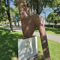 Neumarkt in der Oberpfalz, Germany<br>
"Großer sitzender weiblicher Torso" von Lothar Fischer Großer sitzender weiblicher Torso (Neumarkt in der Oberpfalz, Germany)