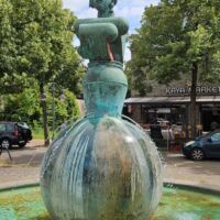 Neuer Markt Rotenburg (Wümme), Germany<br>
„Paar-oh-die“ von Jürgen Goertz Paar-oh-die (Rotenburg/Wümme, Germany)