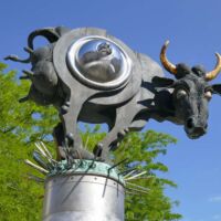 Marktplatz Bietigheim-Bissingen, Germany<br>
"Kuh-riosum" von Jürgen Goertz Kuh-riosum (Bietigheim-Bissingen, Germany)