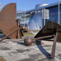 Mercedes-Benz Museum Stuttgart, Germany<br>
"Tag und Nacht" von Bernhard Heiliger Tag und Nacht (Stuttgart, Germany)