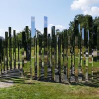 Sydney and Walda Besthoff Sculpture Garden New Orleans, Louisiana<br>
"Mirror Labyrinth Besthoff Sculpture Garden" von Jeppe Hein Mirror Labyrinth Besthoff Sculpture Garden (New Orleans, Louisiana)