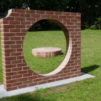 Bad Homburg, Germany 2023<br>
"A hole and the filling of the hole" von Judith Hopf A hole and the filling of the hole (Bad Homburg, Germany 2023)