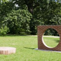 Bad Homburg, Germany 2023<br>
"A hole and the filling of the hole" von Judith Hopf A hole and the filling of the hole (Bad Homburg, Germany 2023)