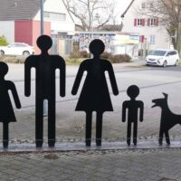 Familientreffen [schwarz] (Rüsselsheim, Germany)