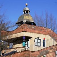 Frankfurt-Heddernheim, Germany<br>
"Kindertagesstätte" von Friedensreich Hundertwasser Kindertagesstätte (Frankfurt, Germany)