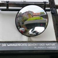 Mönchehaus Museum für moderne Kunst Goslar, Germany<br>
"Die Waagerechte gehört der Natur" von Friedensreich Hundertwasser Die Waagerechte gehört der Natur (Goslar, Germany)