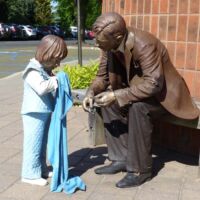 Grounds for Sculpture Hamilton, New Jersey<br>
"Generational Bridge" von Seward Johnson Generational Bridge (Hamilton, New Jersey)
