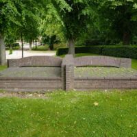 Skulpturengarten Kunsthalle Kiel, Germany<br>
"Kieler Backsteinskulptur" von Per Kirkeby Kieler Backsteinskulptur (Kiel, Germany)