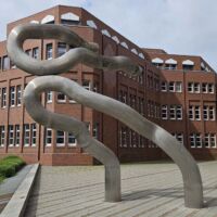 Neues Rathaus Kiel, Germany<br>
"Seewind" von Brigitte und Martin Matschinsky-Denninghoff Seewind (Kiel, Germany)