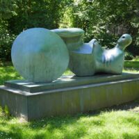 Kaiserpfalz Goslar, Germany<br>
"Goslar Warrior" von Henry Moore Goslar Warrior (Goslar, Germany)