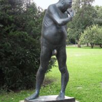 Parkanlage an der Metter Bietigheim-Bissingen, Germany<br>
"Adam isst die Frucht" von Waldemar Otto Adam isst die Frucht (Bietigheim-Bissingen, Germany)