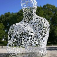 Campus der Universität Frankfurt, Germany<br>
"Body of Knowledge" von Jaume Plensa Body of Knowledge (Frankfurt, Germany)