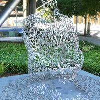 UCSF Campus San Francisco, California<br>
“Overflow X” von Jaume Plensa Overflow X (San Francisco, California)