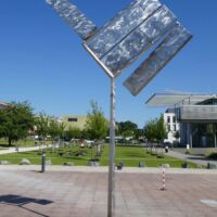 Campus Riedberg Frankfurt, Germany<br>
"Four Rectangles Oblique IV" von George Rickey Four Rectangles Oblique IV (Frankfurt, Germany)