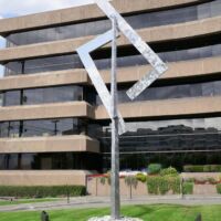 Elliott Bay Office Park Seattle, Washington<br>
“L’s One Up One Down Excentric” von George Rickey L’s One Up One Down Excentric (Seattle, Washington)