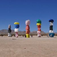 Las Vegas, Nevada<br>
"Seven Magic Mountains" von Ugo Rondinone Seven Magic Mountains (Las Vegas, Nevada)