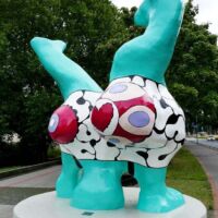 Skulpturenmeile Hannover, Germany<br>
“Die drei Nanas” von Niki de Saint Phalle Die drei Nanas - Caroline (Hannover, Germany)