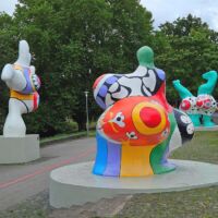 Skulpturenmeile Hannover, Germany<br>
“Die drei Nanas” von Niki de Saint Phalle Die drei Nanas (Hannover, Germany)