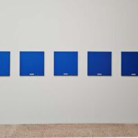 Sprengel-Museum Hannover, Germany<br>
“Blau; Identische blaue Bilder” von Timm Ulrichs Blau; Identische blaue Bilder (Sprengel Museum Hannover, Germany)