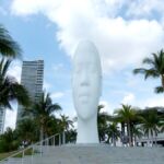 Pérez Art Museum Miami, Florida<br>
"Looking into my Dreams, Awilda" von Jaume Plensa Looking into my Dreams, Awilda (Miami, Florida)