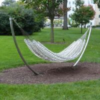 “The Hammock” von Pinaree Sanpitak