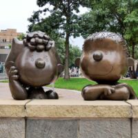 Linus und Sally im Rice Park Saint Paul, Minnesota