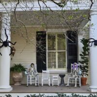 Garden District New Orleans, Louisiana<br>
Auch die Reichen feiern Halloween Garden District New Orleans, Louisiana