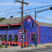 St. Roch District New Orleans, Louisiana<br>
...aber das ganze Viertel ist wunderschön bunt St. Roch District New Orleans, Louisiana