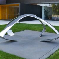 "X" von Liz Larner