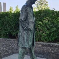 "Walking Man" von George Segal