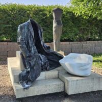 "Without Words" von Judith Shea