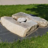 "Shodo Shima Stone Study" von Isamu Noguchi