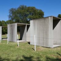 "Untitled" von Donald Judd
