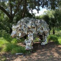 "Bear with Us" von Frank Gehry