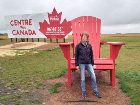 Centre of Canada am Trans-Canada Highway, Manitoba Centre of Canada am Trans-Canada Highway, Manitoba