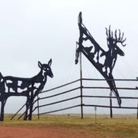 "Deer Crossing" am Enchanted Highway, North Dakota